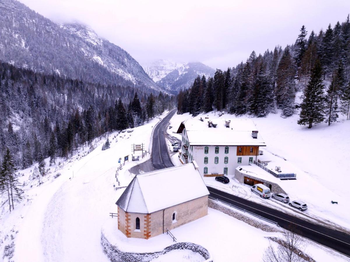 Ristorante Rifugio Ospitale Hotel Cortina dʼAmpezzo Eksteriør billede